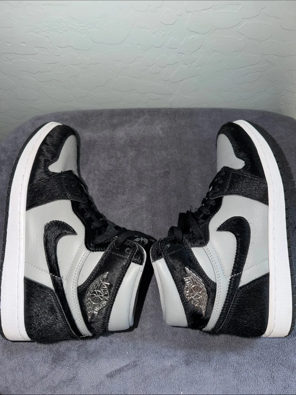 2022 Nike Air Jordan 1 Retro High OG Twist 2.0 Medium Grey W9 - M7.5 Real Fur